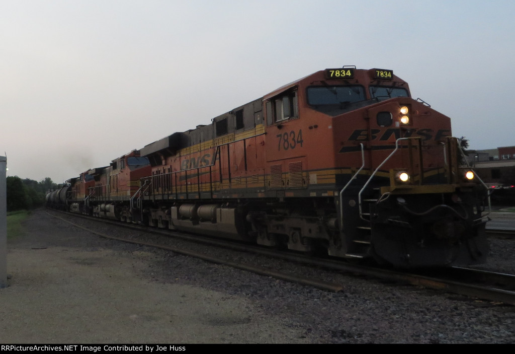 BNSF 7834 West